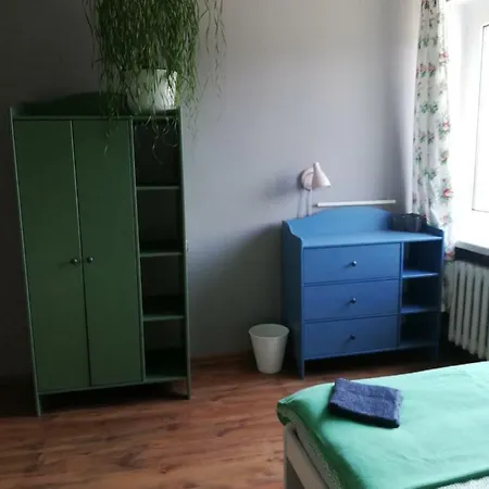아파트 Comfortable Close To Spodek 카토비체