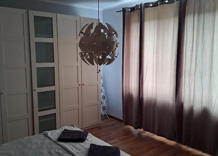 Comfortable Close To Spodek דירה