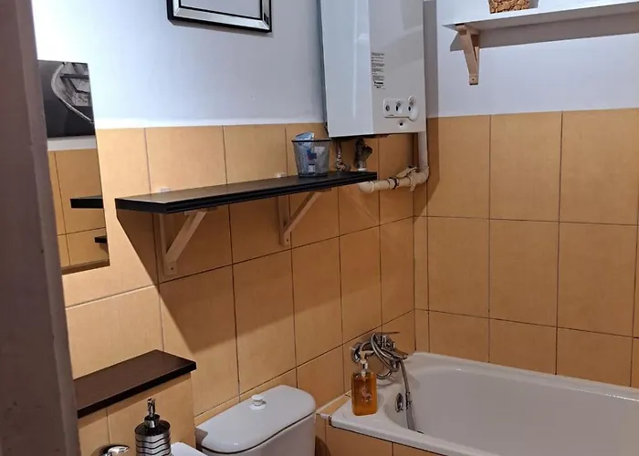 Comfortable Close To Spodek *