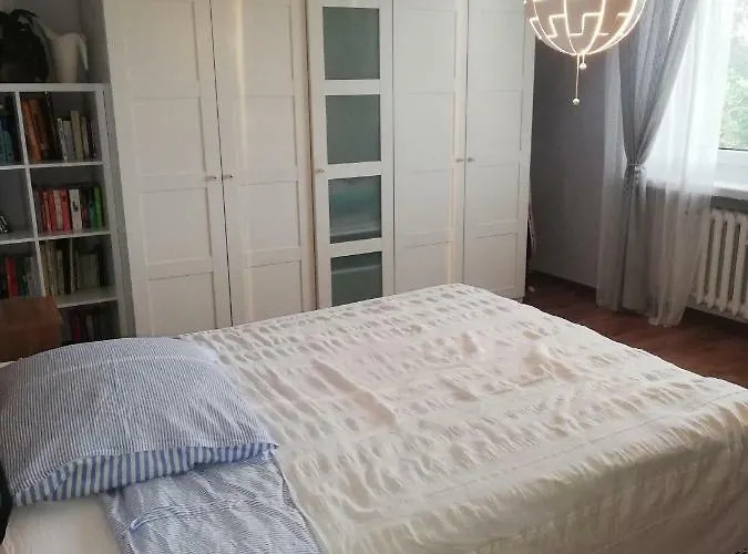 Comfortable Close To Spodek דירה