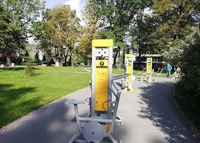 דירה Comfortable Close To Spodek קטוביץ